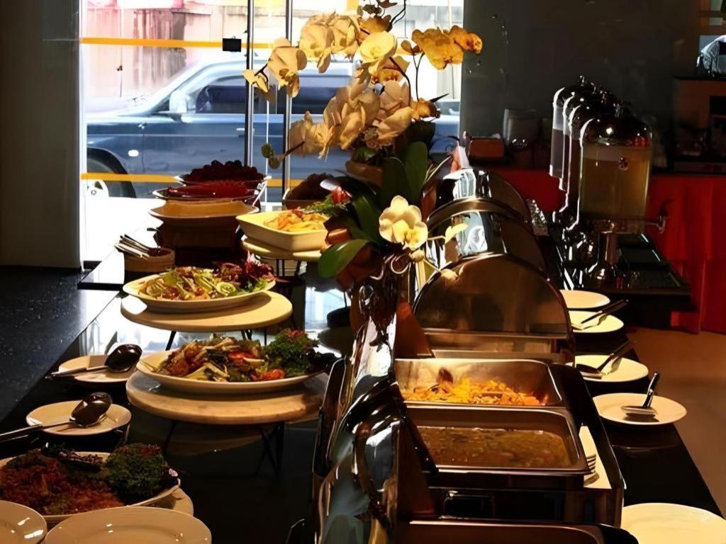 Hotel The Heritage Silom 4*